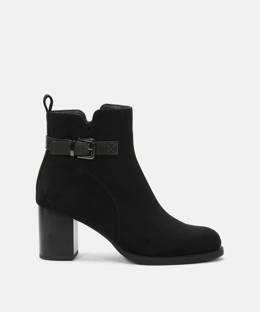 Botines tac&oacute;n hebilla image number null